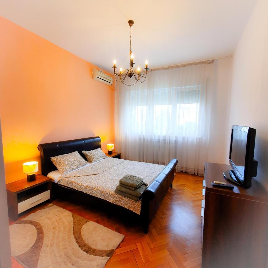 City Center Apartment 布加勒斯特 外观 照片